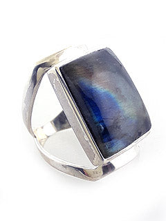Full Band stunning Labradorite Ring