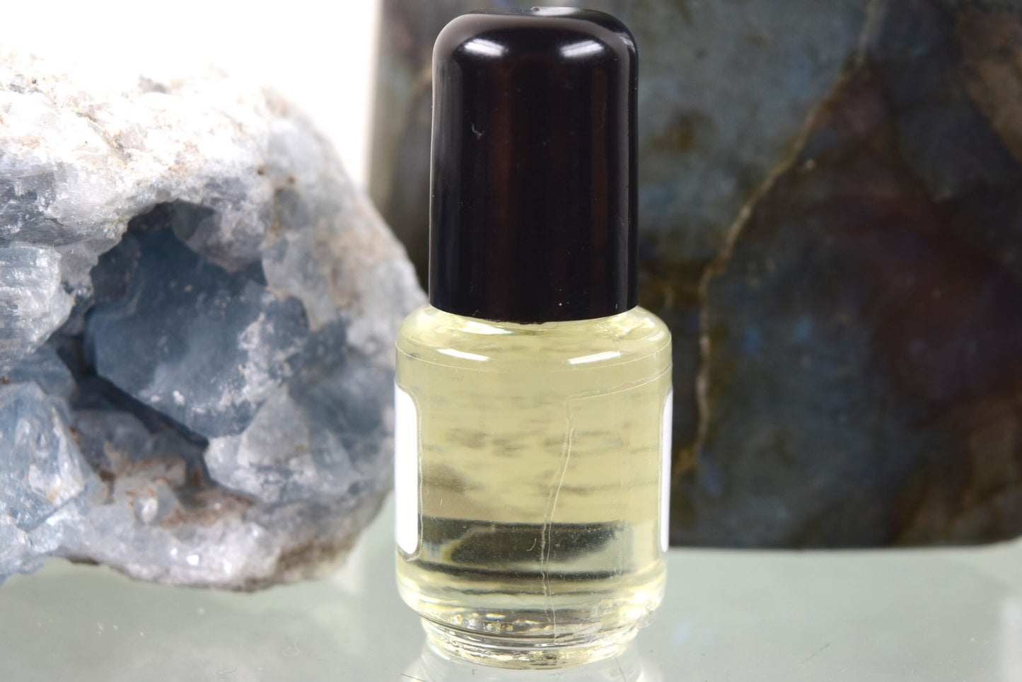 Tulip Oil - love, renewal, springtime